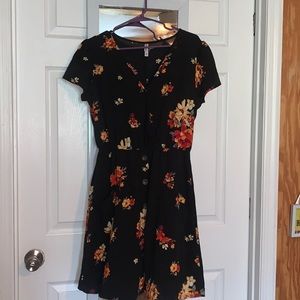 Xhilaration dress! Size medium. Black with floral